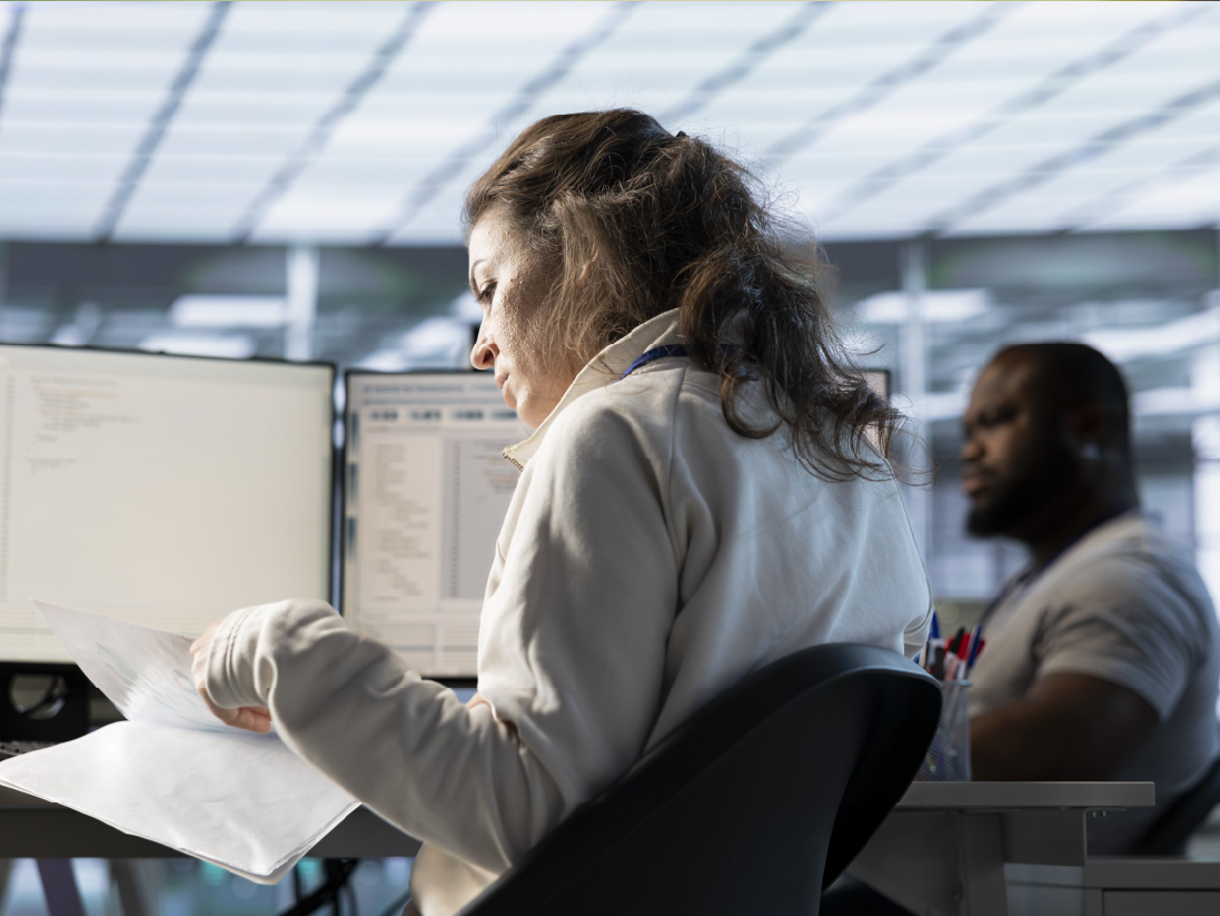 Inspecting-A-Computer-scaled